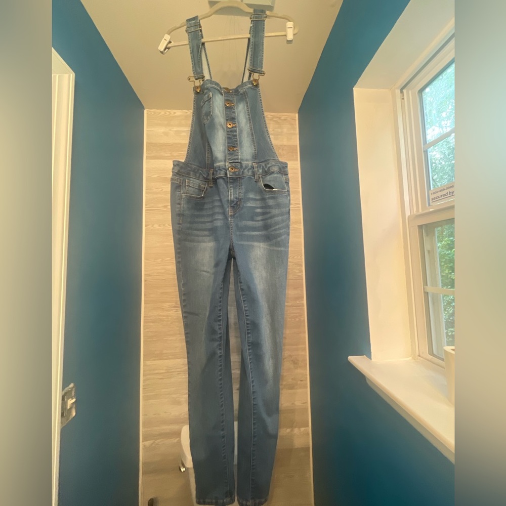 Overalls - Picture 2 of 4